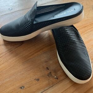 Via Spiga Black Women’s Slip-On Shoes